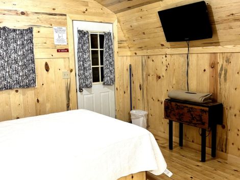 days-end-cabin